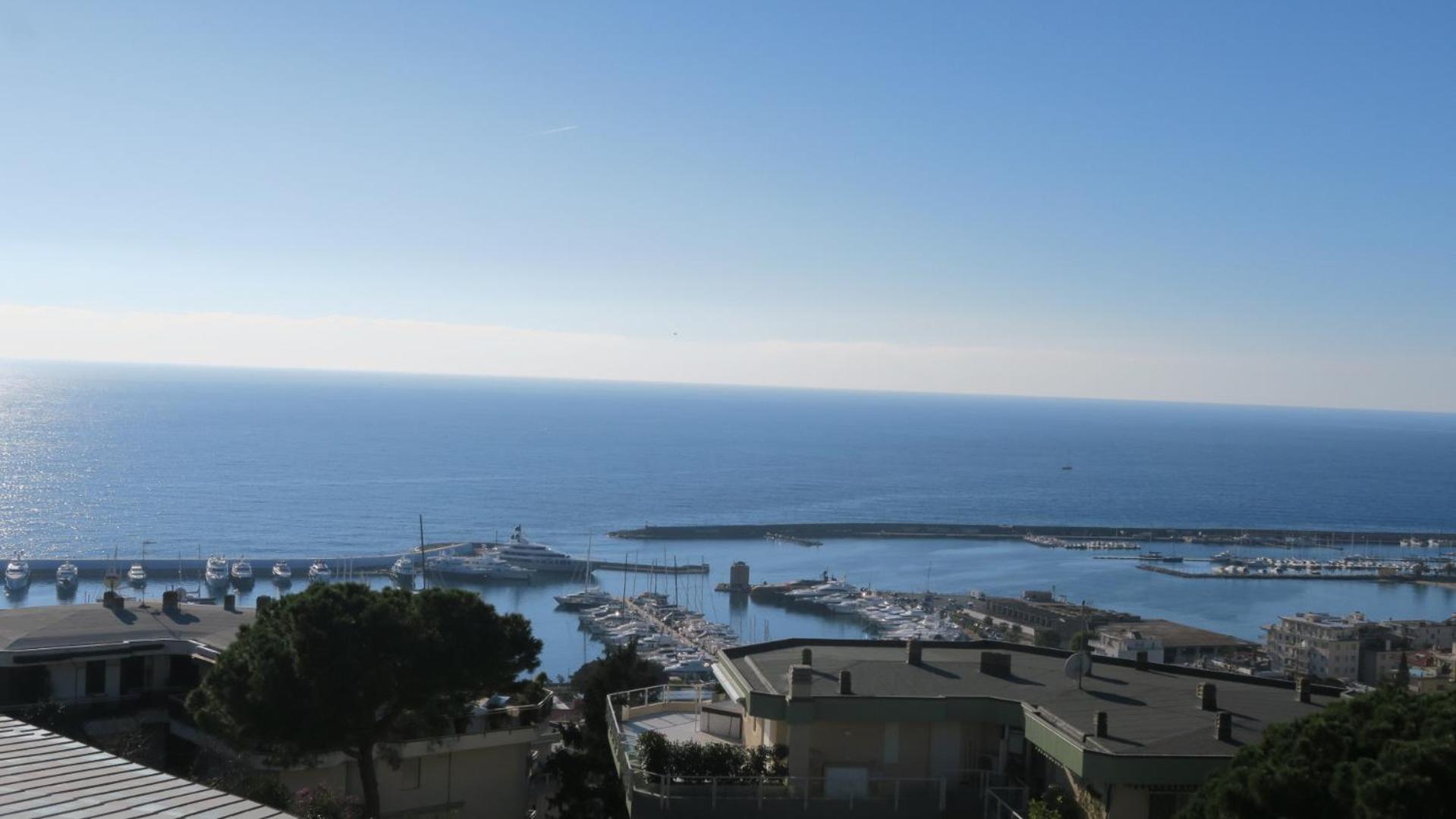 Terrazzavistamare, Piscina, Campodatennis Apartment Sanremo Exterior photo